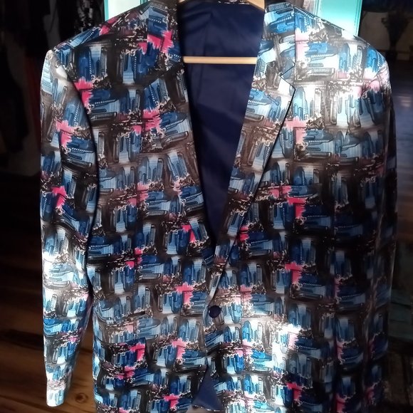 "Inception" city-scape entertainer's jacket. - Picture 1 of 1